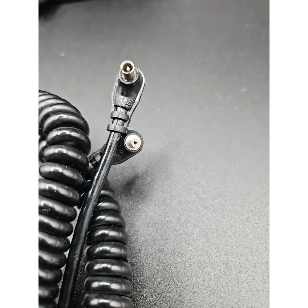 Pentax Flexible 6 ft Camera-Flash Sync Cord.
